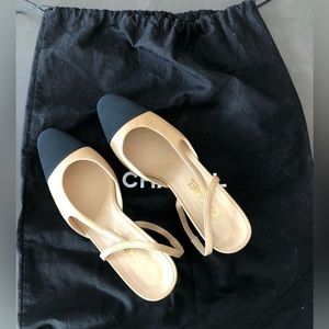 Gorgeous Chanel Slingbacks size 39.5